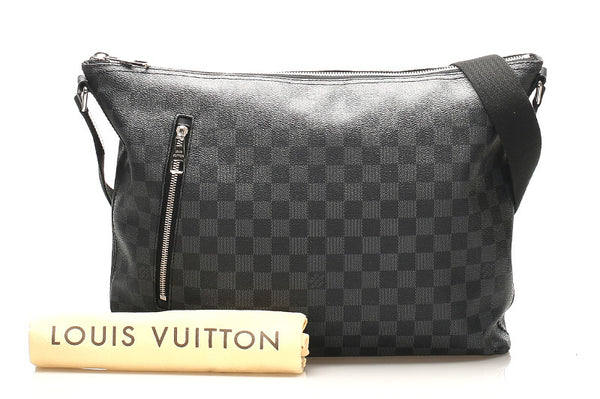 ルイ ヴィトン ダミエ　グラフィット ミック MM N41106 ブラック グレー PVC ショルダーバッグ メンズ LOUIS VUITTON 中古