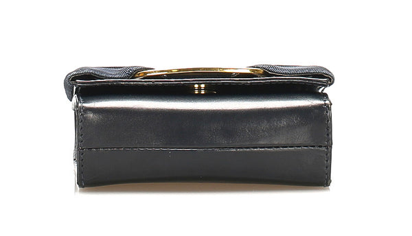 サルヴァトーレフェラガモ ヴァラリボン AQ-21 6164 ブラック 黒 レザー ナイロン ショルダーバッグ レディース Salvatore Ferragamo 中古