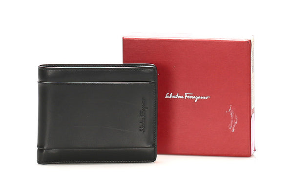 サルヴァトーレフェラガモ ブラック 黒 レザー 二つ折り財布 メンズ Salvatore Ferragamo 中古