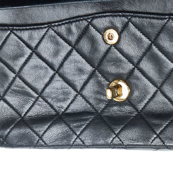 シャネル マトラッセ23 ダブルフラップ チェーン ショルダーバッグ ブラック レザー レディース CHANEL 【中古】