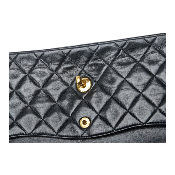 シャネル マトラッセ ダブルフラップ ゴールド金具 チェーン ショルダーバッグ  ブラック ラムスキン レディース CHANEL 【中古】