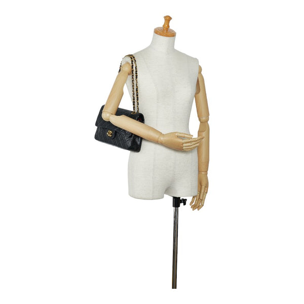 シャネル マトラッセ ダブルフラップ チェーン ショルダーバッグ ブラック ラムスキン レディース CHANEL 【中古】