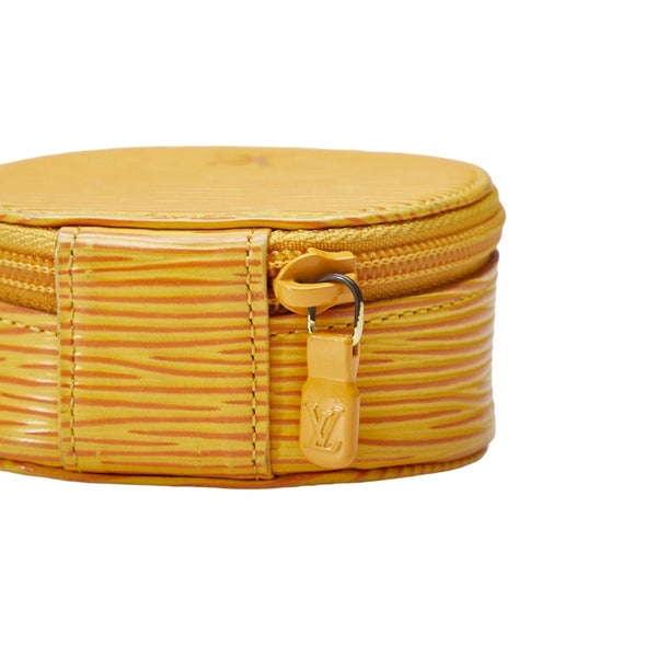 ルイ ヴィトン エピ エクランビジュー ポーチ ジュエリーケース 宝石ケース M48229 タッシリイエロー レザー レディース LOUIS VUITTON 【中古】