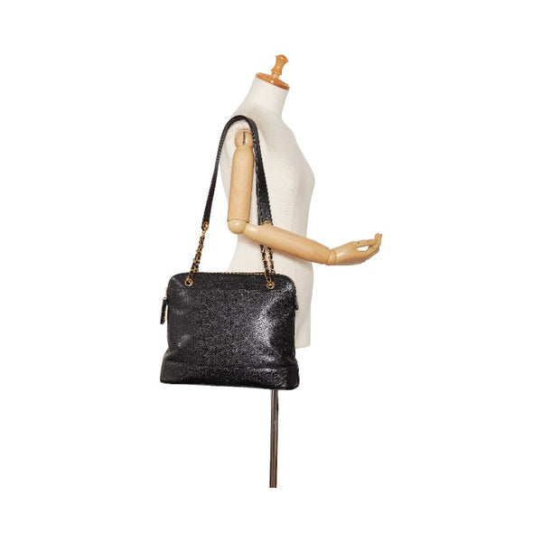 シャネル トリプルココマーク ゴールド金具 チェーン ショルダーバッグ ブラック キャビアスキン レディース CHANEL 【中古】