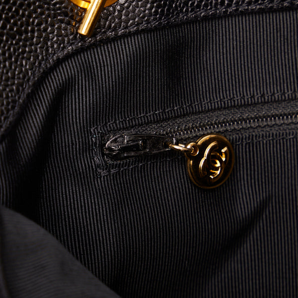 シャネル トリプルココマーク ゴールド金具 チェーン ショルダーバッグ ブラック キャビアスキン レディース CHANEL 【中古】