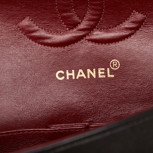 シャネル マトラッセ25 ダブルフラップ チェーン ショルダーバッグ ブラック レザー レディース CHANEL 【中古】