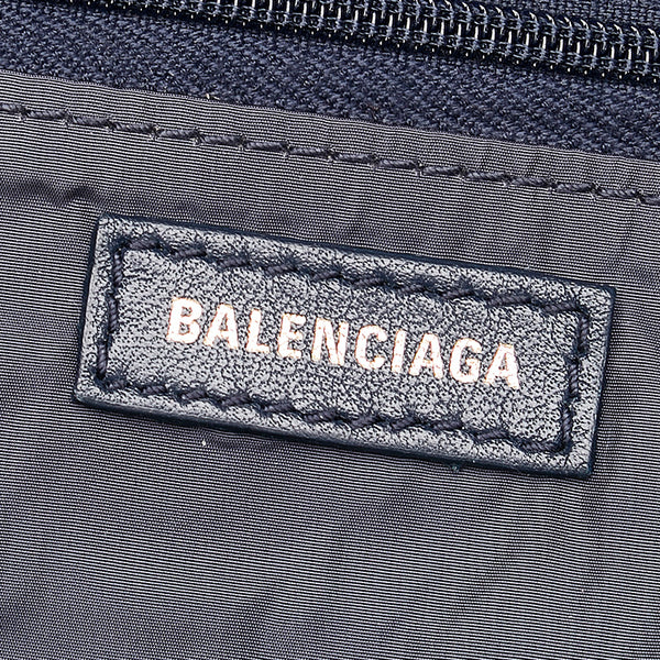 バレンシアガ ネイビー レッド ナイロン ボストンバッグ メンズ BALENCIAGA 【中古】