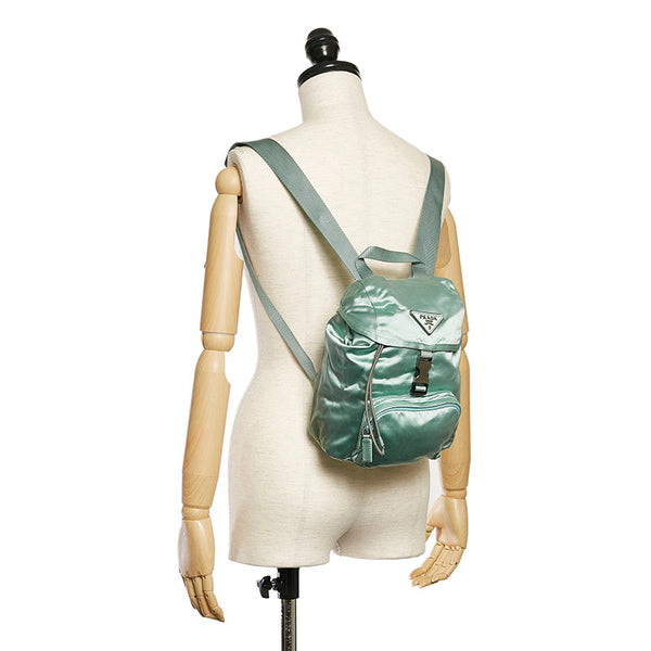 プラダ グリーン サテン リュック バックパック レディース PRADA 【中古】