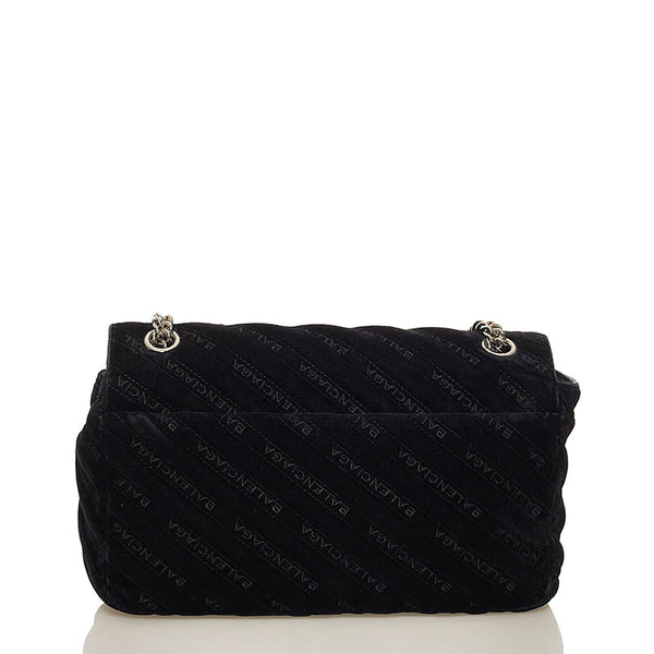 バレンシアガ BBロゴ キルティング チェーン ショルダーバッグ  ブラック シルバー ベロア レディース BALENCIAGA 【中古】
