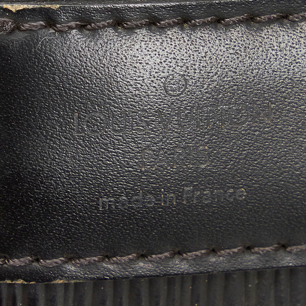 ルイ ヴィトン エピ サックデポールGM ショルダーバッグ M80155 ノワール ブラック レザー レディース LOUIS VUITTON 【中古】