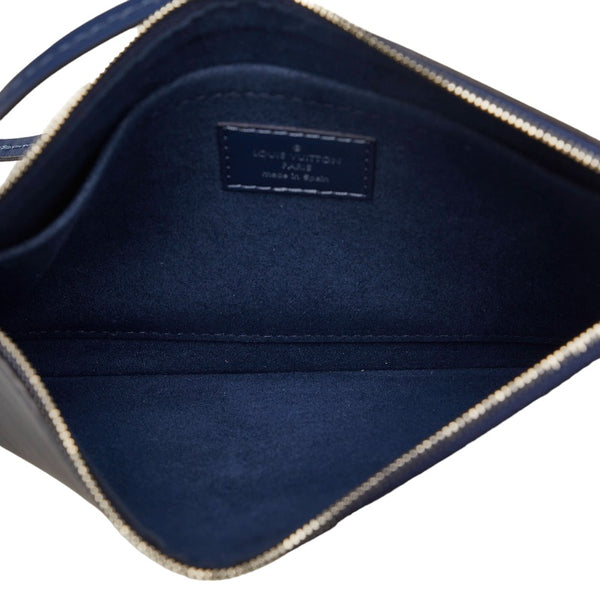 ルイ ヴィトン エピ ネヴァーフルMM トートバッグ ショルダーバッグ M40885  アンディゴブルー レザー レディース LOUIS VUITTON 【中古】