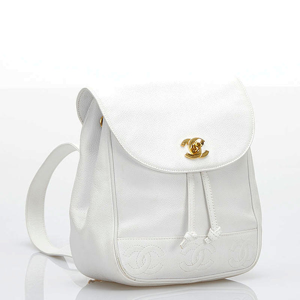 シャネル トリプル ココマーク リュック バックパック ホワイト キャビアスキン レディース CHANEL 【中古】