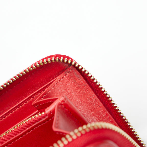 クリスチャンルブタン レオパード ラウンドファスナー 長財布 レッド レザー エナメル レディース Christian Louboutin 【中古】