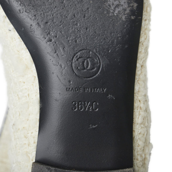 シャネル ツイード ココマーク カメリア チャーム ショートブーツ ホワイト ブラック ウール ナイロン レディース CHANEL 【中古】