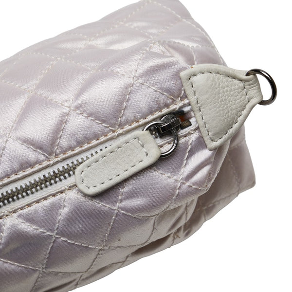 シャネル ワイルドステッチ ココマーク ショルダーバッグ ホワイト レザー レディース CHANEL 【中古】
