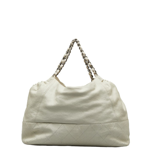 シャネル ワイルドステッチ ココマーク ショルダーバッグ ホワイト レザー レディース CHANEL 【中古】