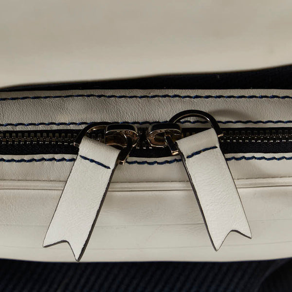 ロエベ ロゴ フリンジ 巾着 ショルダーバッグ ハンドバッグ 2WAY ネイビー ホワイト キャンバス レザー レディース LOEWE 【中古】