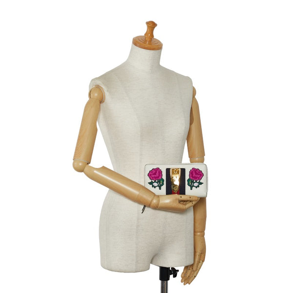 グッチ シルヴィ エンブロイダリー ラウンドファスナー 長財布 476083 ホワイト マルチカラー レザー レディース GUCCI 【中古】