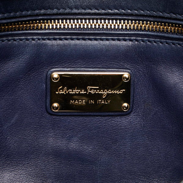 サルヴァトーレフェラガモ ガンチーニ ハンドバッグ FZ-21 G395 ブラック レザー レディース Salvatore Ferragamo 【中古】