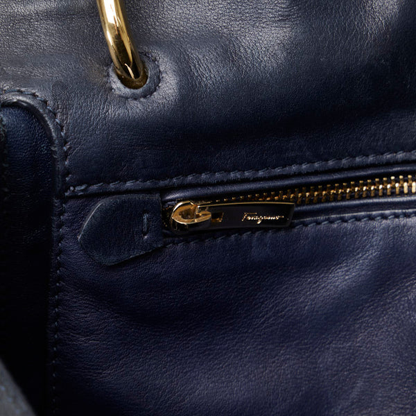 サルヴァトーレフェラガモ ガンチーニ ハンドバッグ FZ-21 G395 ブラック レザー レディース Salvatore Ferragamo 【中古】