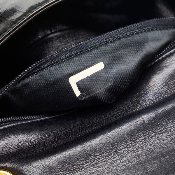 シャネル ココマーク ミニショルダーバッグ ブラック エナメル レディース CHANEL 【中古】