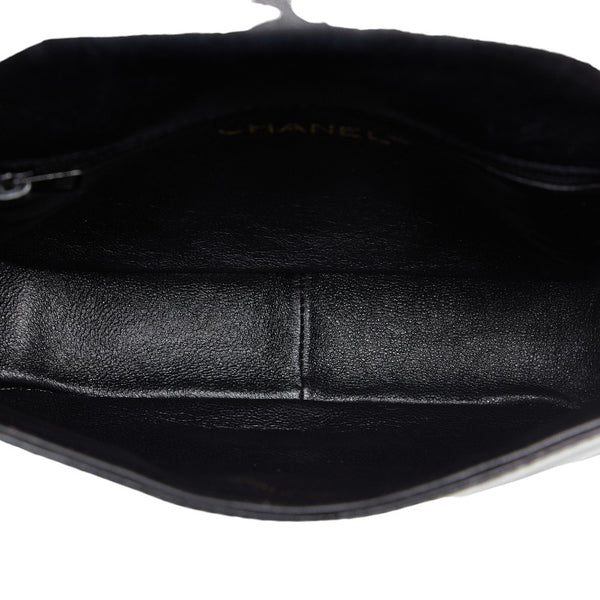 シャネル ココマーク ミニショルダーバッグ ブラック エナメル レディース CHANEL 【中古】