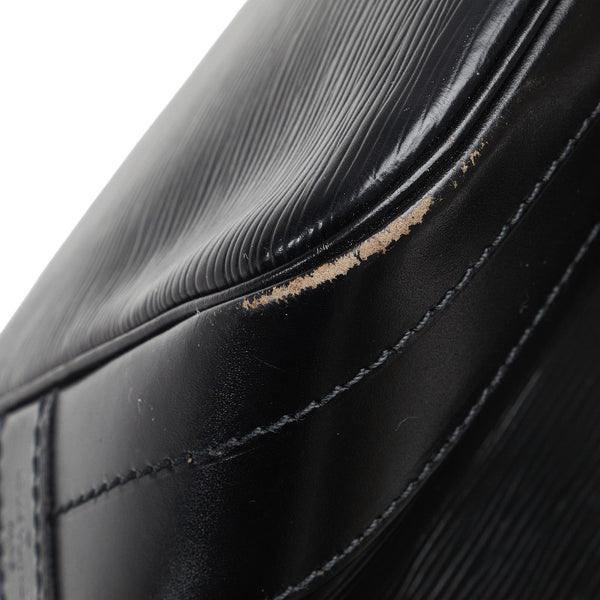 ルイ ヴィトン エピ ノエ ショルダーバッグ M59002 ノワール ブラック レザー レディース LOUIS VUITTON 【中古】