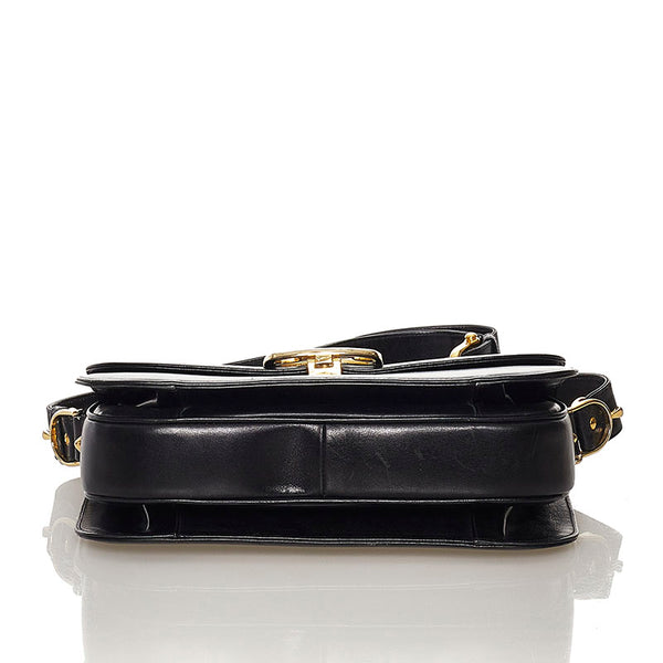 セリーヌ 馬車金具 ショルダーバッグ ブラック レザー レディース CELINE 【中古】