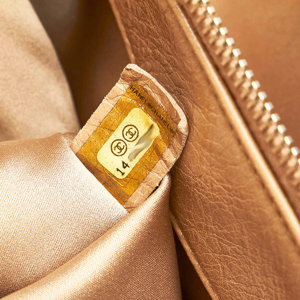 シャネル オンザロード ワイルドステッチ ココマーク トートバッグ ショルダーバッグ  ベージュ レザー レディース CHANEL 【中古】