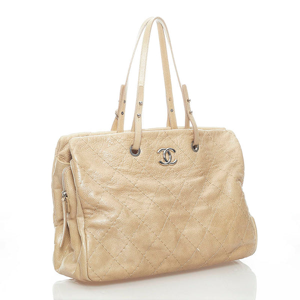 シャネル オンザロード ワイルドステッチ ココマーク トートバッグ ショルダーバッグ  ベージュ レザー レディース CHANEL 【中古】