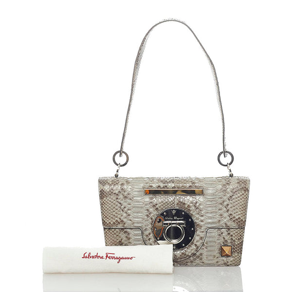 サルヴァトーレフェラガモ ガンチーニ パイソン 蛇 スタッズ ワンショルダーバッグ グレー パイソン レザー レディース Salvatore Ferragamo 【中古】