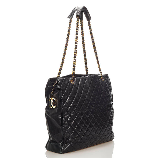 シャネル マトラッセ チェーン ショルダーバッグ ブラック レザー レディース CHANEL 【中古】