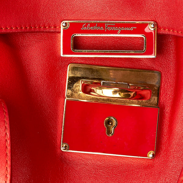 サルヴァトーレフェラガモ ガンチーニ ハンドバッグ トートバッグ GG-21D813 レッド レザー レディース Salvatore Ferragamo 【中古】