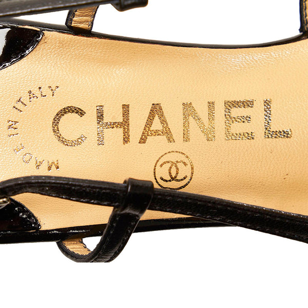 シャネル パンプス ブラック レザー エナメル レディース CHANEL 【中古】
