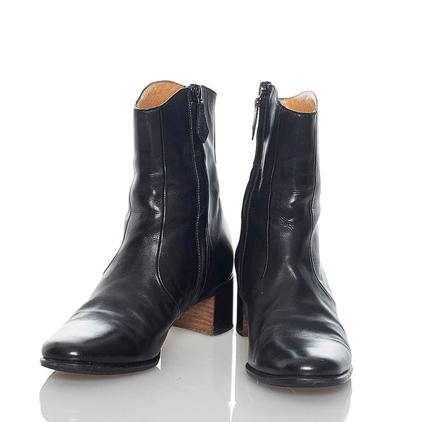 エルメス パンチング ショート ブーツ ブラック レザー レディース HERMES 【中古】