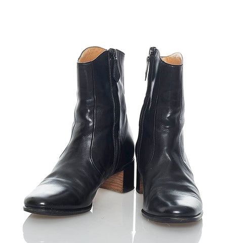 エルメス パンチング ショート ブーツ ブラック レザー レディース HERMES 【中古】