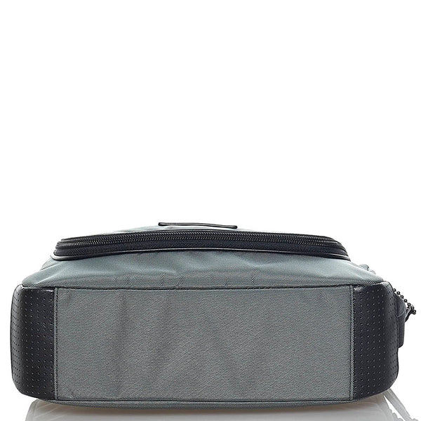 コーチ トラベルポーチ セカンドバッグ グレー ナイロン レディース COACH 【中古】