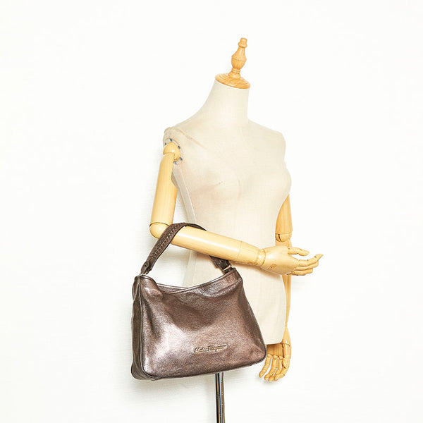 サルヴァトーレフェラガモ ワンショルダーバッグ ハンドバッグ B991 シルバー レザー レディース Salvatore Ferragamo 【中古】