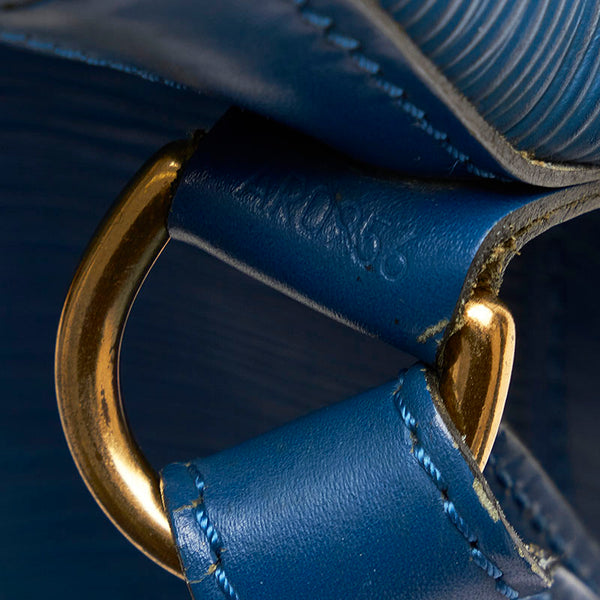 ルイ ヴィトン エピ プチノエ ショルダーバッグ M44105 トレドブルー レザー レディース LOUIS VUITTON 【中古】