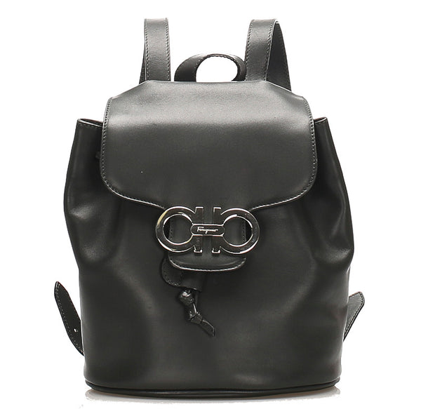 サルヴァトーレフェラガモ ガンチーニ レザー リュック・デイパック レディース Salvatore Ferragamo 中古