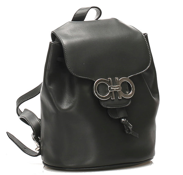 サルヴァトーレフェラガモ ガンチーニ レザー リュック・デイパック レディース Salvatore Ferragamo 中古