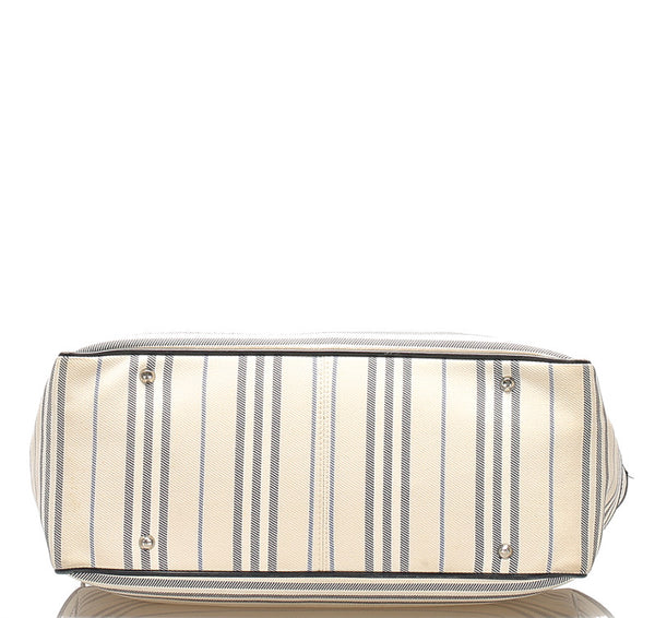 バーバリー ボーダー ホワイト ネイビー  キャンバス レザー ショルダーバッグ ユニセックス BURBERRY 中古