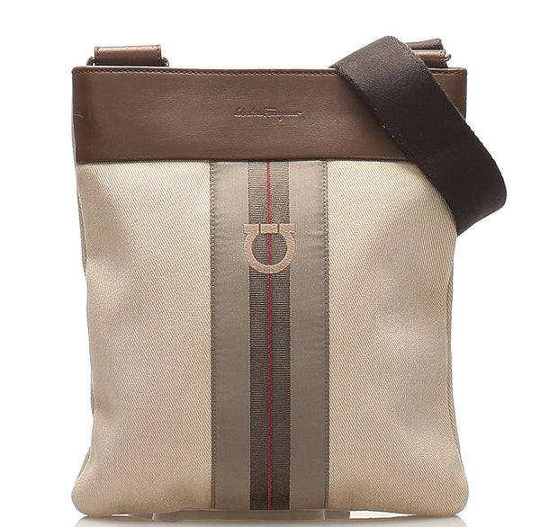 サルヴァトーレフェラガモ ガンチーニ FJ-249821 ブラウン ベージュ キャンバス レザー 斜め掛け ショルダーバッグ メンズ Salvatore Ferragamo 中古