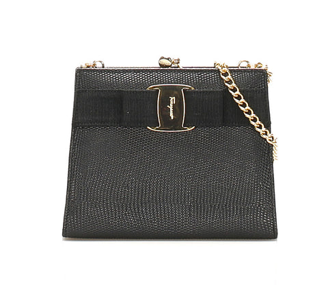 サルヴァトーレフェラガモ ヴァラリボン 223054 ブラック 黒 レザー ショルダーバッグ レディース Salvatore Ferragamo 中古