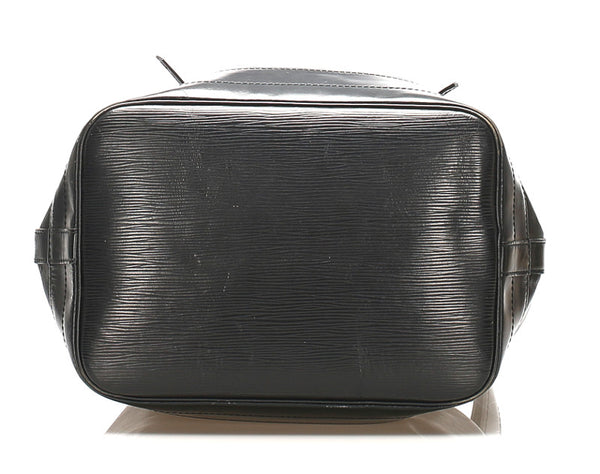 ルイ ヴィトン エピ ノエ M59012 ブラック 黒 レザー ショルダーバッグ レディース LOUIS VUITTON 中古
