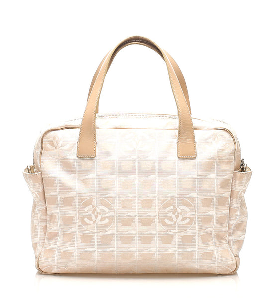 シャネル ニュートラベル ナイロン レザー ショルダーバッグ レディース CHANEL 中古