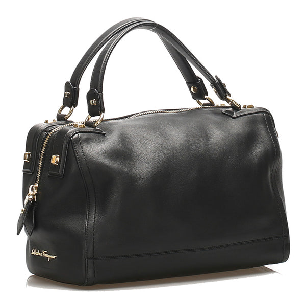 サルヴァトーレフェラガモ AU-21 / D321 ブラック 黒 レザー ハンドバッグ レディース Salvatore Ferragamo 中古