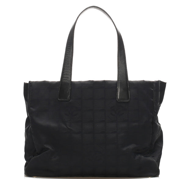 シャネル ニュートラベルライン 8番台 ブラック 黒 ナイロン レザー トートバッグ レディース CHANEL 中古