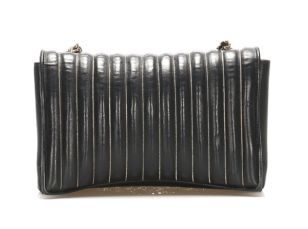 サルヴァトーレフェラガモ ヴァラリボン AU-21 F164 ブラック 黒 レザー ショルダーバッグ レディース Salvatore Ferragamo 中古