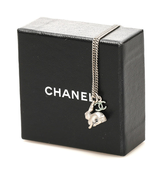 シャネル シルバー メタル うさぎ ネックレス レディース CHANEL 中古